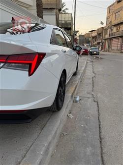 هیوندای ئەلەنترا